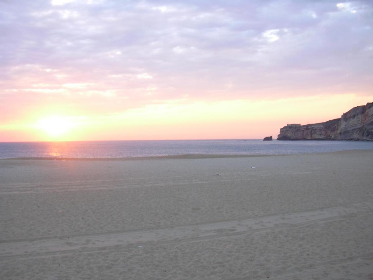 Apartamento Bragaia Nazare Apartment Exterior photo